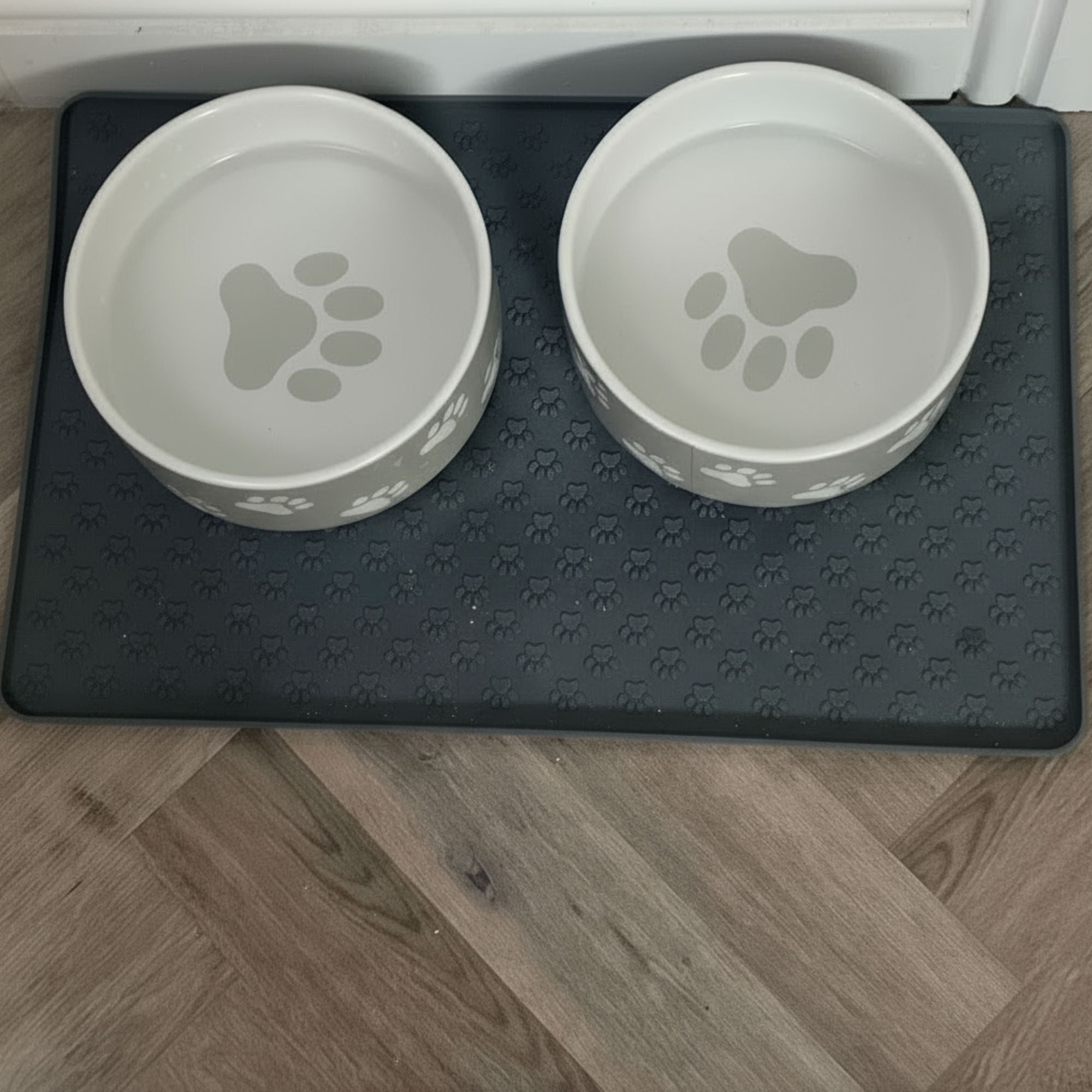 Silicone Waterproof Feeding Mat - Non Slip & Spill Proof